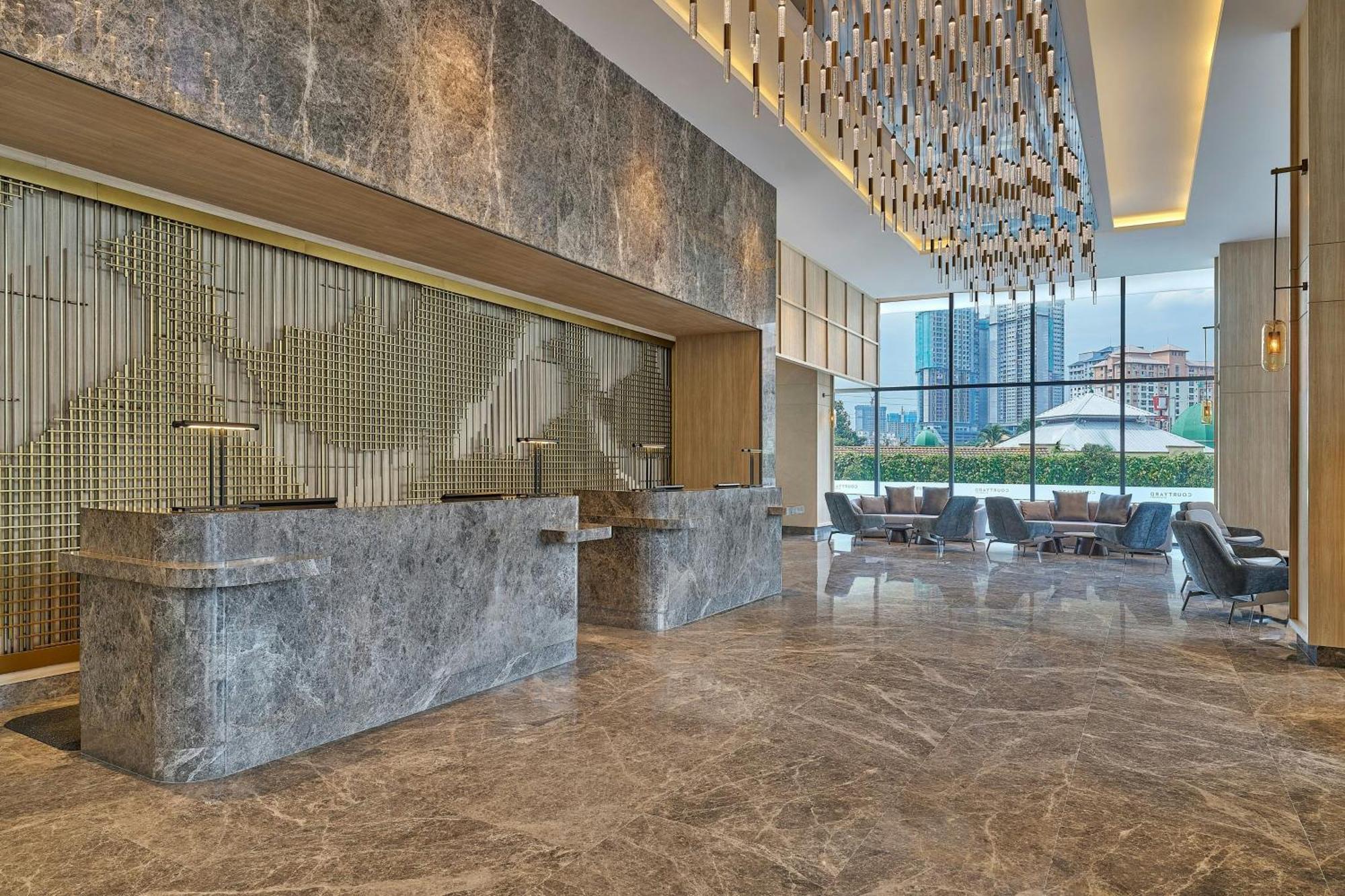 Hotel Courtyard By Marriott Kuala Lumpur South Exterior foto